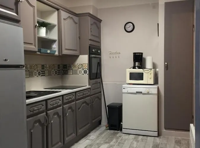 Дом отдыха Maison 50m De La